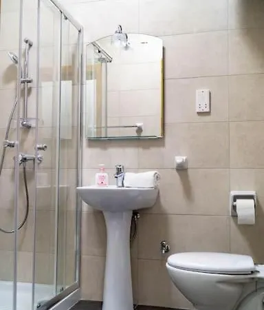 Cozy Seafront By Balluta Bay