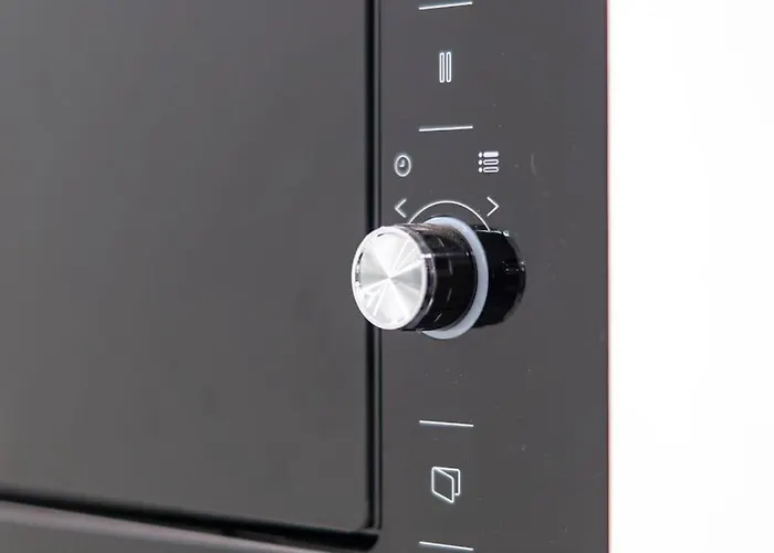 Cozy Seafront By Balluta Bay Sliema